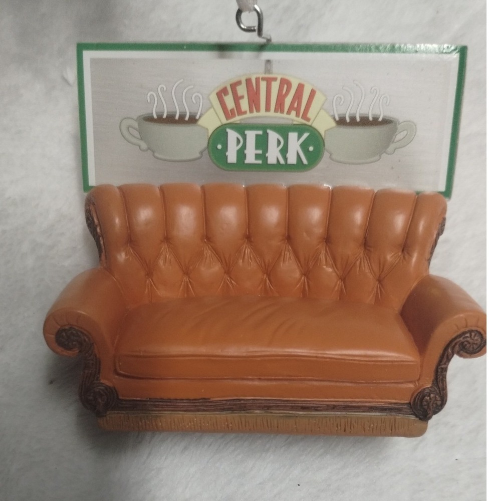 Hallmark FRIENDS Central Perk Couch Ornament‎ 2023 NIB TV Show Christmas Gift